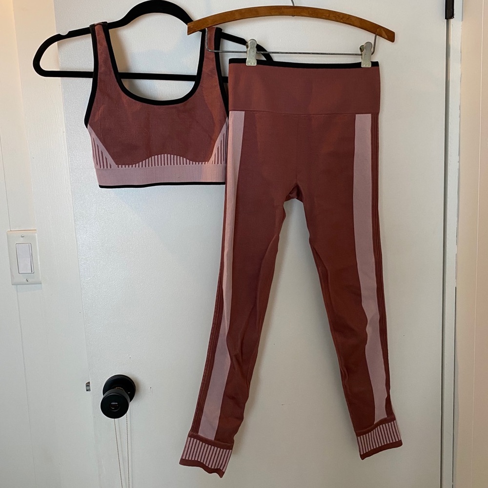 Fabletics matching set